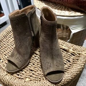 Lucky Brand booties